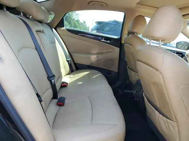 2013 HYUNDAI SONATA SE  