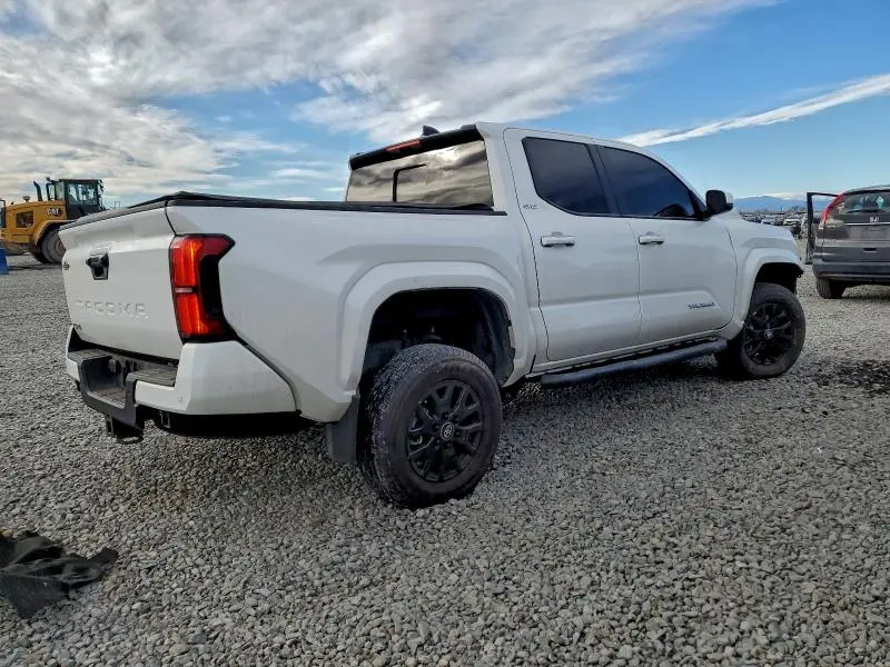 2024 TOYOTA TACOMA DOUBLE CAB  