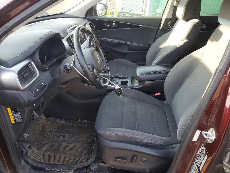 2017 KIA SORENTO LX V6  