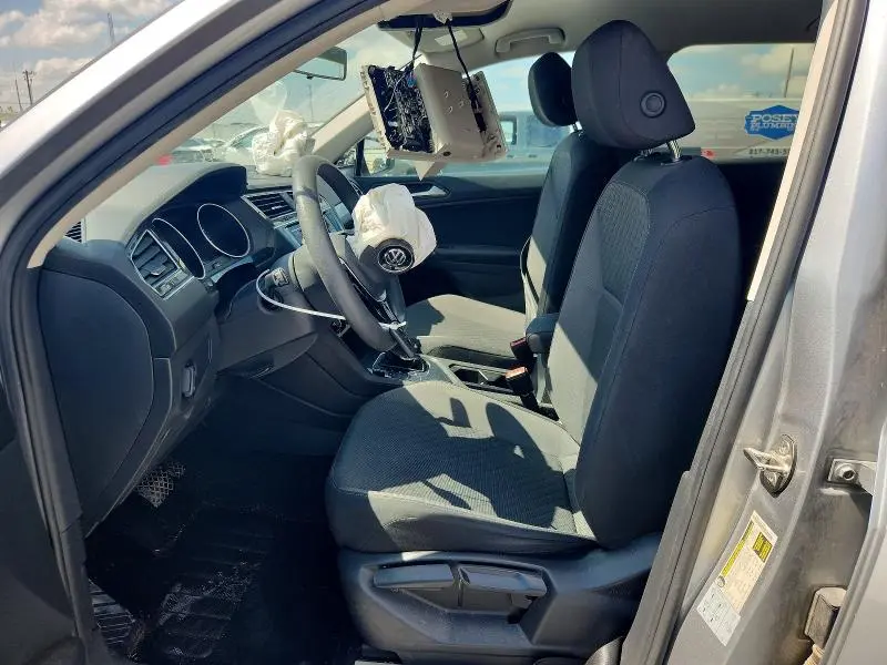 2020 VOLKSWAGEN TIGUAN S  