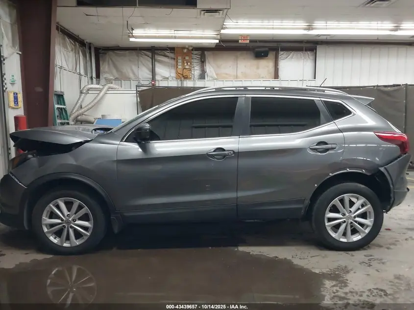 2017 NISSAN ROGUE SPORT SV