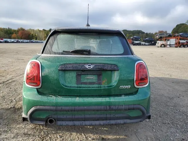 2022 MINI COOPER