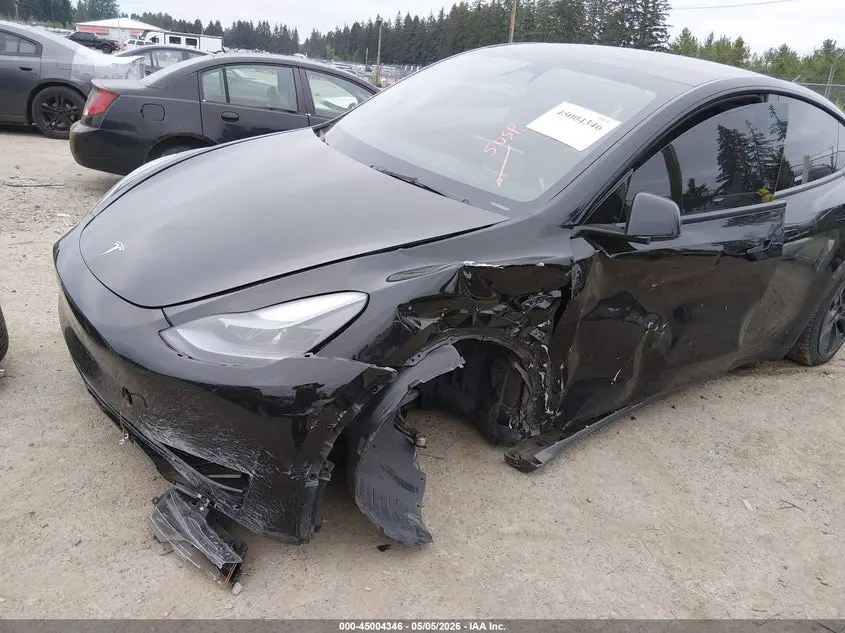 2024 TESLA MODEL Y LONG RANGE SINGLE MOTOR REAR-WHEEL DRIVE/RWD