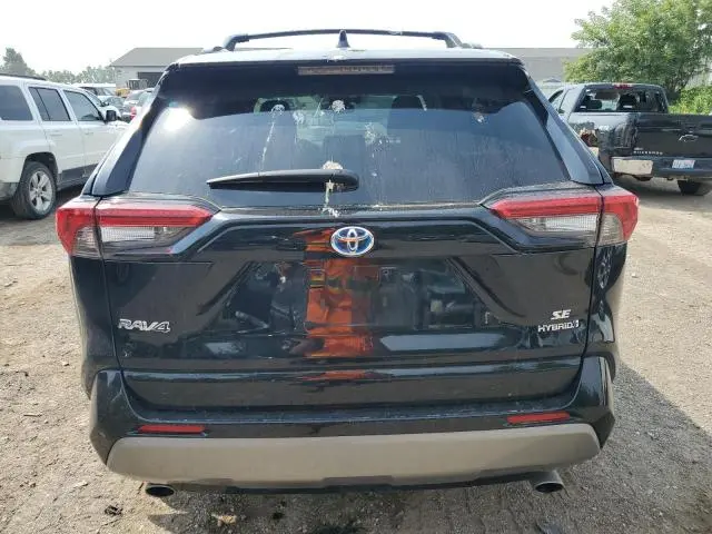 2024 TOYOTA RAV4 SE  