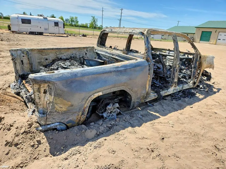 2022 GMC SIERRA K1500 SLT  