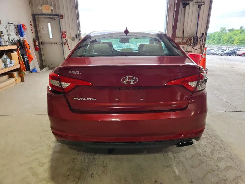 2016 HYUNDAI SONATA SE  