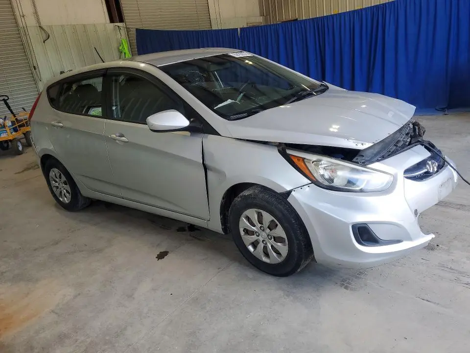 2015 HYUNDAI ACCENT GS  
