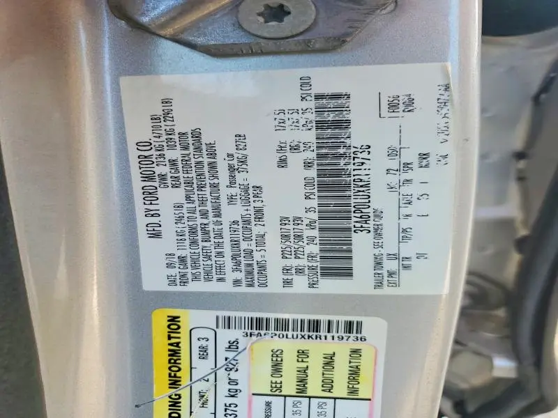 2019 FORD FUSION SE  