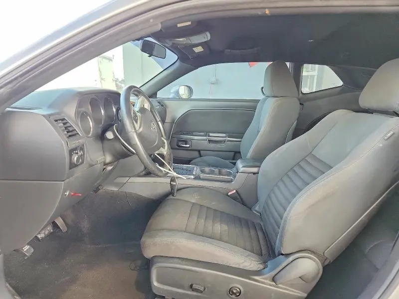 2012 DODGE CHALLENGER SXT  