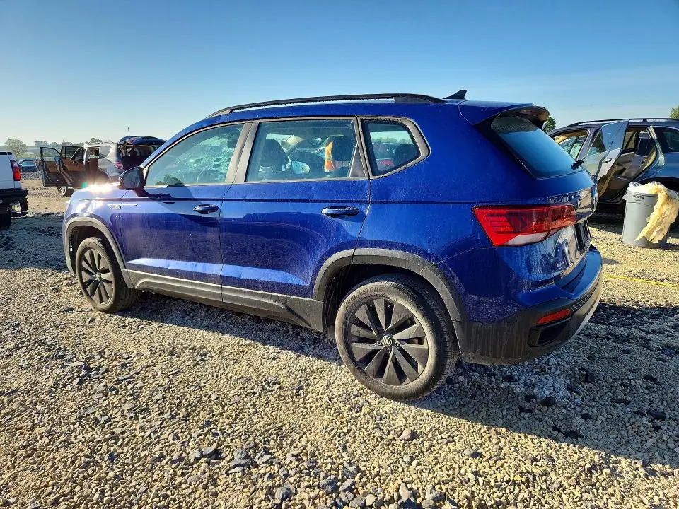 2024 VOLKSWAGEN TAOS S  