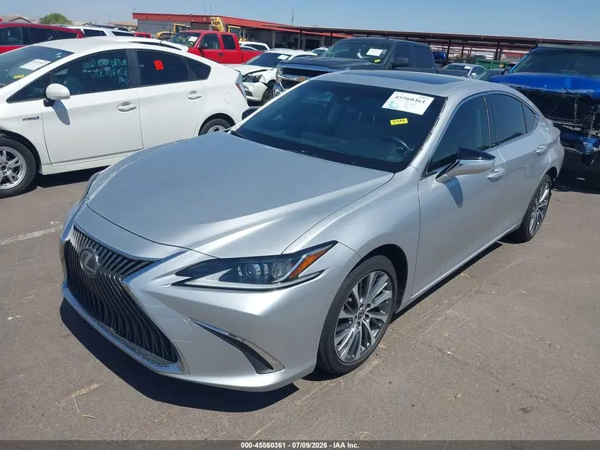 2019 LEXUS ES 300H  