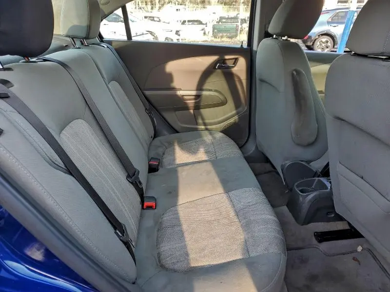 2014 CHEVROLET SONIC LT  