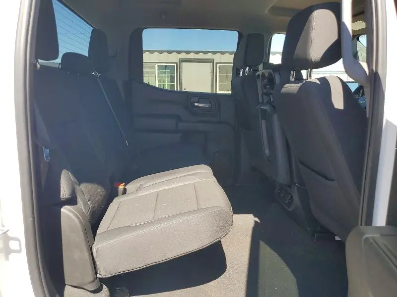 2025 CHEVROLET SILVERADO K1500 CUSTOM  