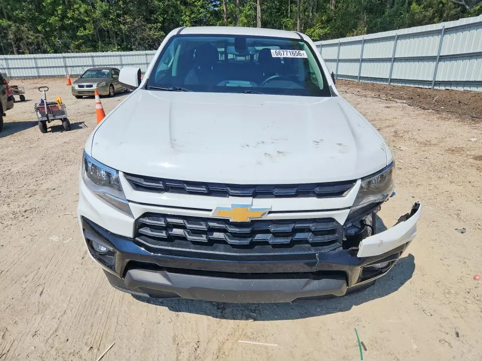 2022 CHEVROLET COLORADO LT  