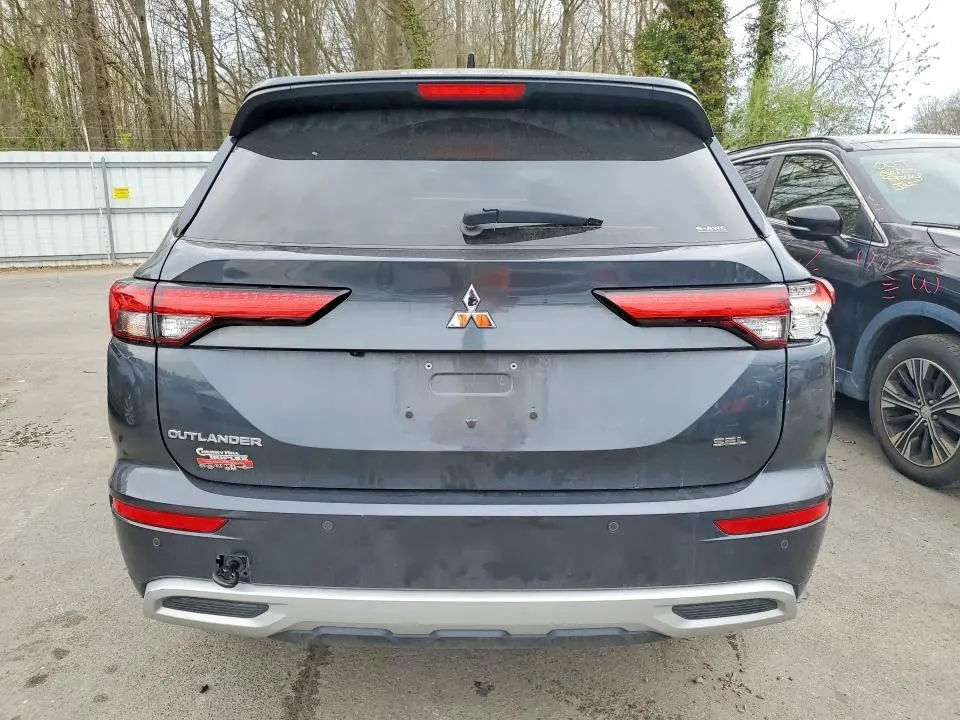 2024 MITSUBISHI OUTLANDER SEL  