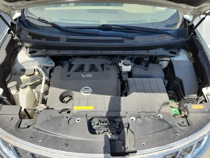 2011 NISSAN MURANO S  