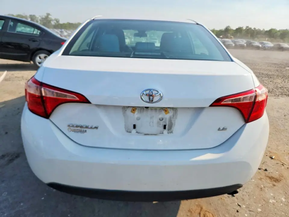 2017 TOYOTA COROLLA LE  
