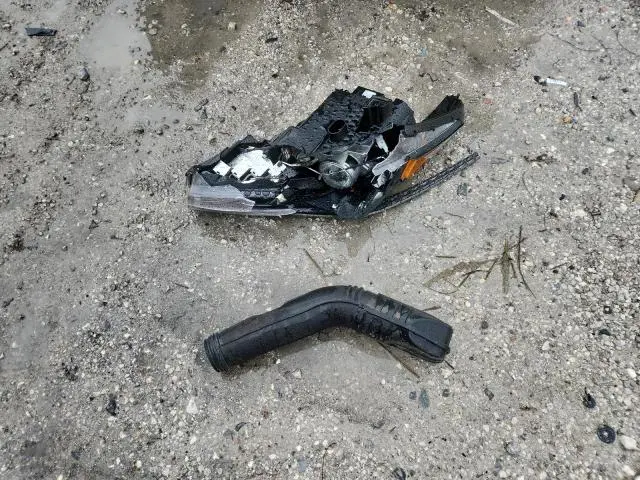 2024 KIA FORTE GT LINE  