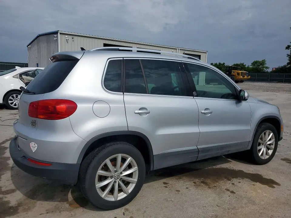 2017 VOLKSWAGEN TIGUAN WOLFSBURG  