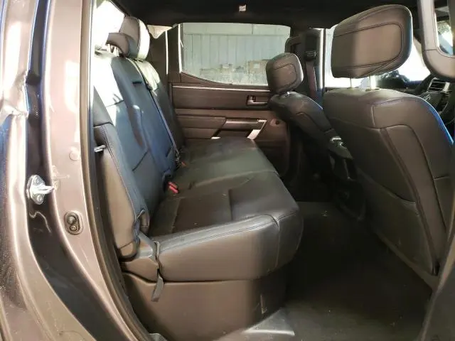 2023 TOYOTA TUNDRA CREWMAX PLATINUM  
