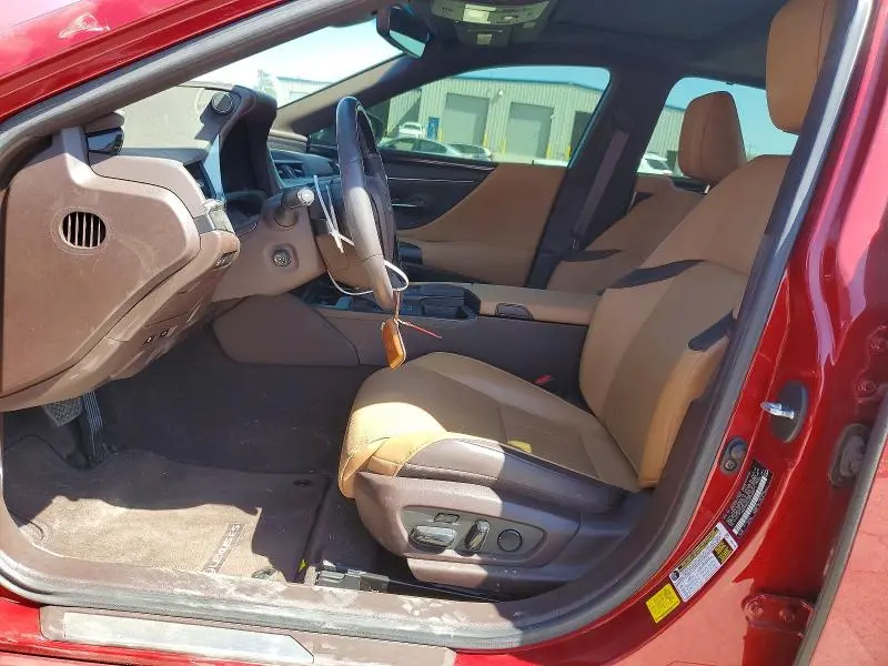 2020 LEXUS ES 300H ULTRA LUXURY  