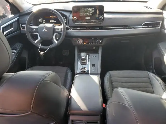 2023 MITSUBISHI OUTLANDER SE  