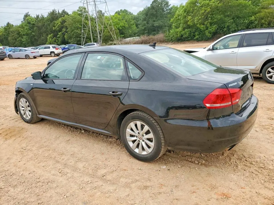 2015 VOLKSWAGEN PASSAT S  