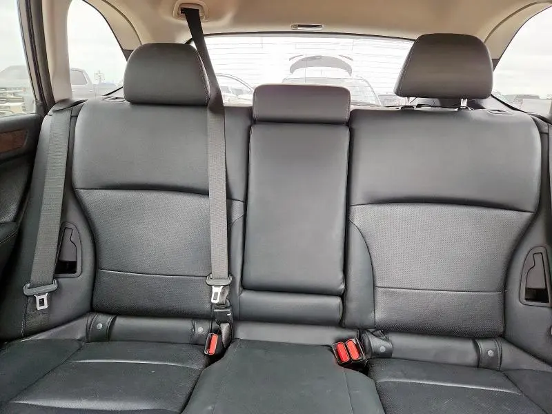 2016 SUBARU OUTBACK 3.6R LIMITED  
