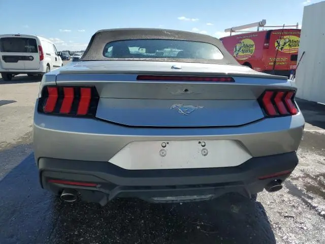 2025 FORD MUSTANG