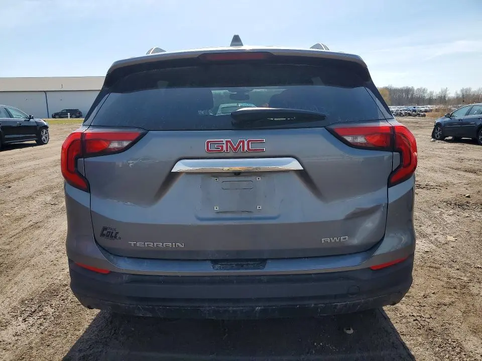 2018 GMC TERRAIN SLE  