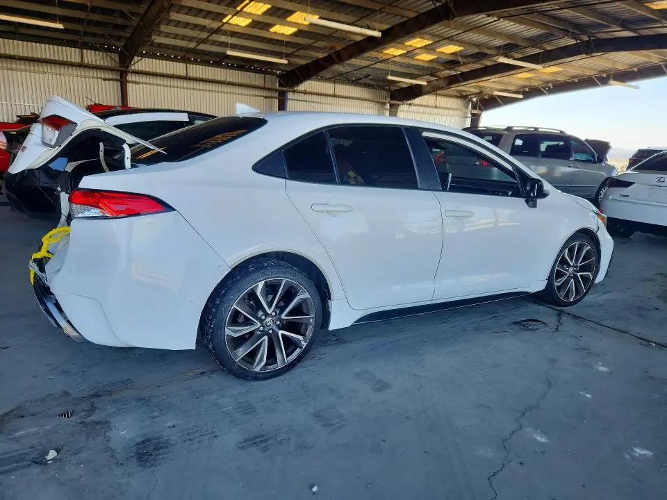 2021 TOYOTA COROLLA SE  