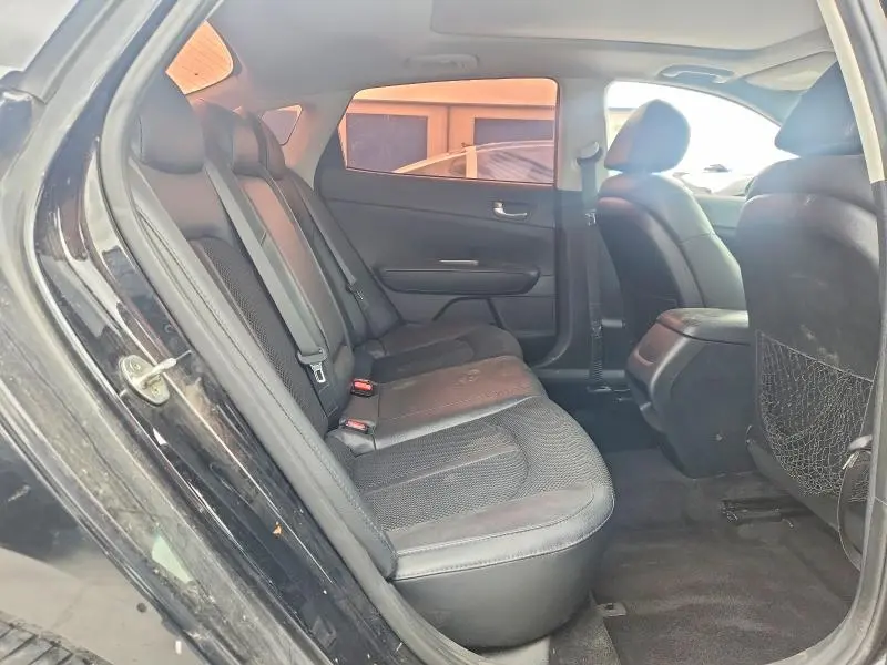 2019 KIA OPTIMA S  