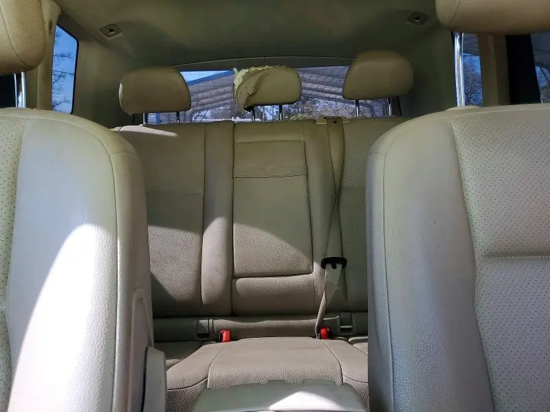 2011 MERCEDES-BENZ GLK 350  