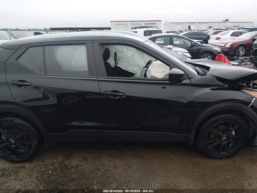 2023 NISSAN KICKS SV XTRONIC CVT