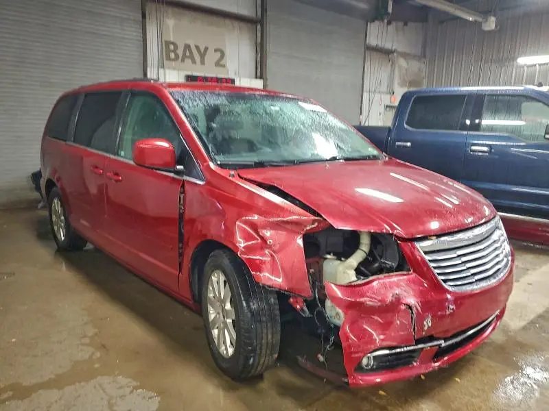 2016 CHRYSLER TOWN & COUNTRY LX  