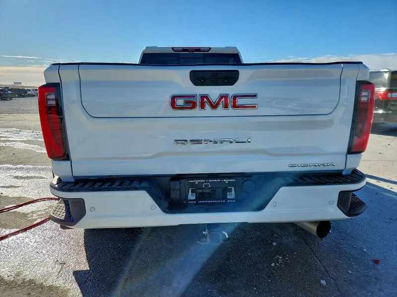 2025 GMC SIERRA K3500 DENALI  