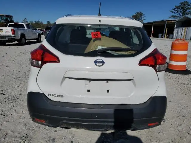 2019 NISSAN KICKS S  