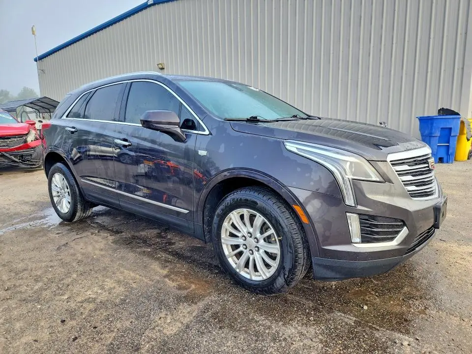 2017 CADILLAC XT5   