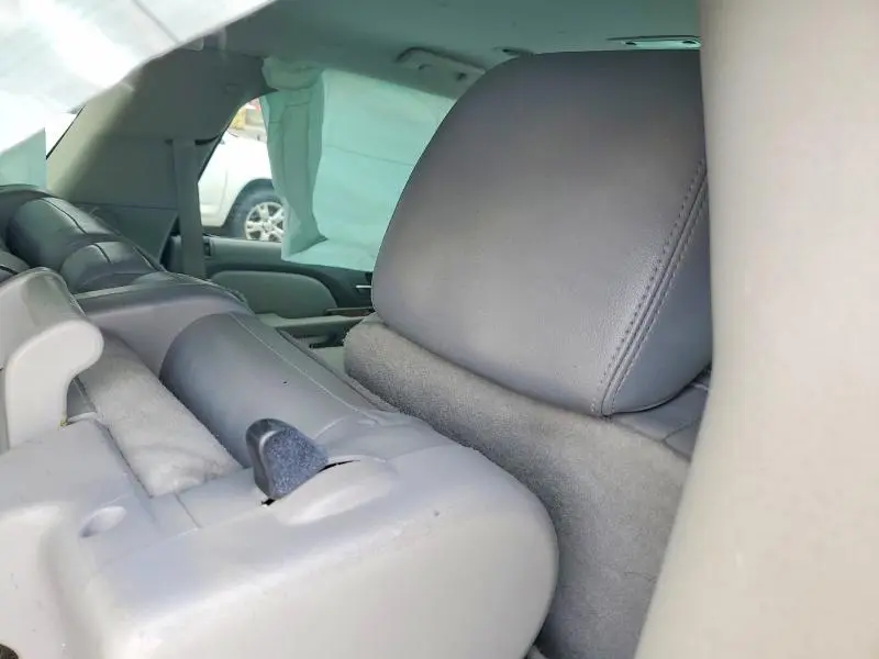 2014 GMC YUKON SLT  