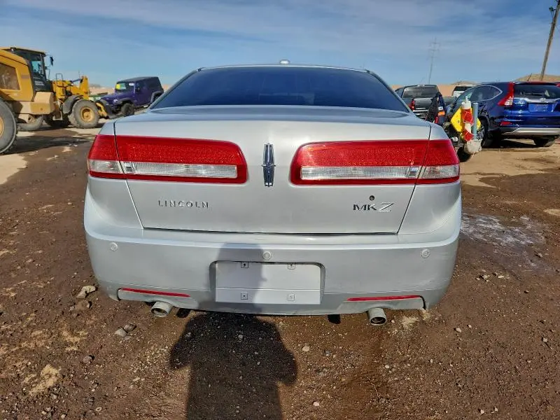 2011 LINCOLN MKZ   