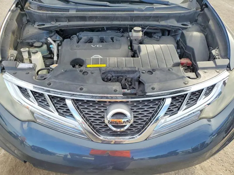2012 NISSAN MURANO S  