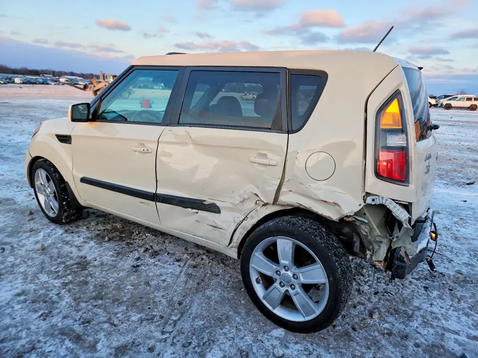 2011 KIA SOUL !  
