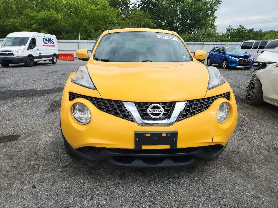 2017 NISSAN JUKE SV  