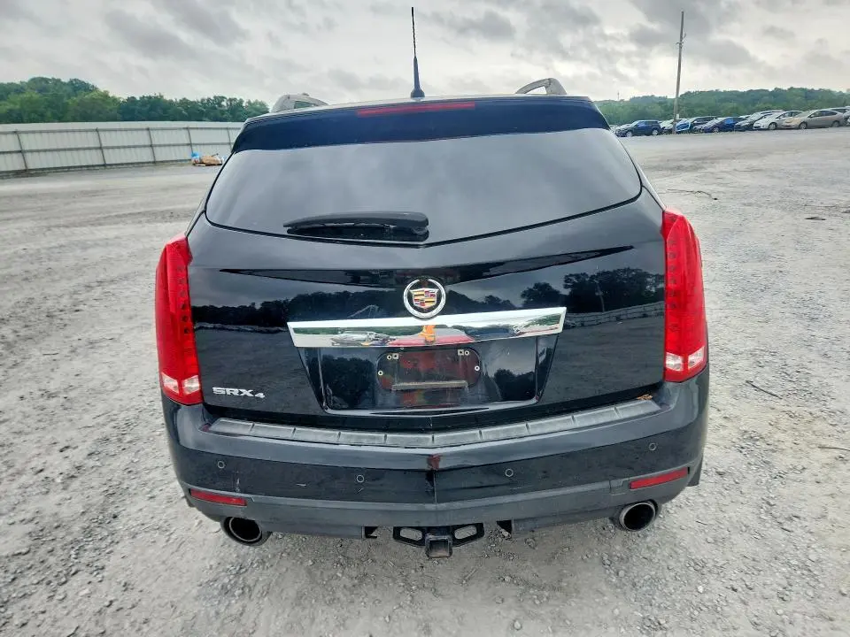 2011 CADILLAC SRX LUXURY COLLECTION  