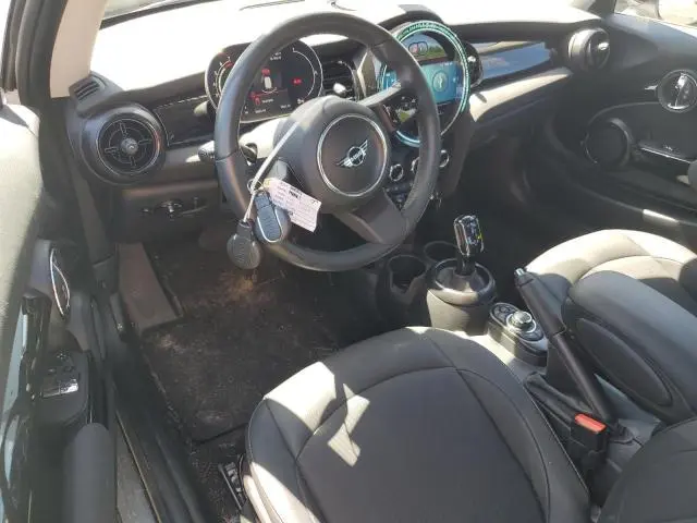 2024 MINI COOPER   