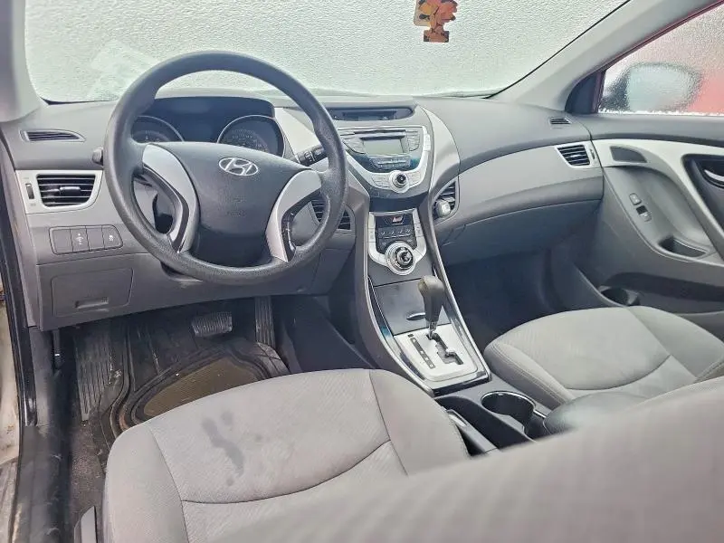 2011 HYUNDAI ELANTRA   