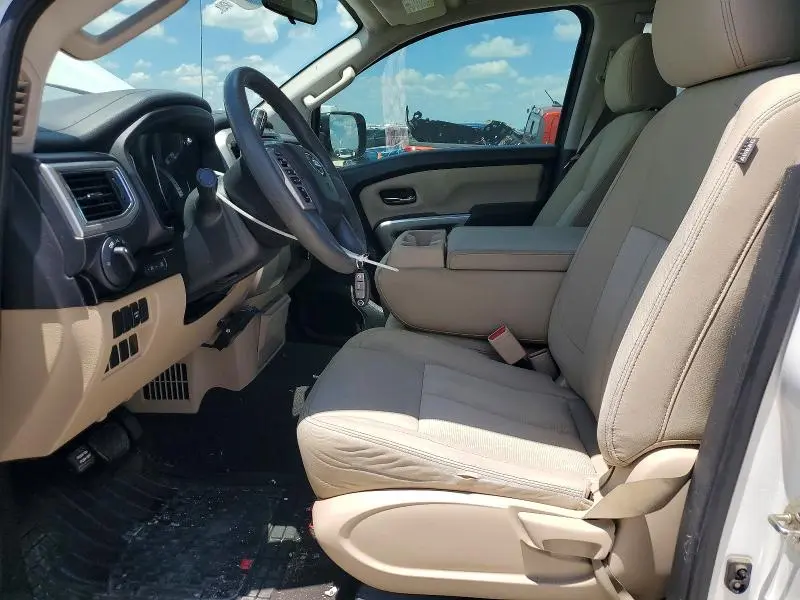 2017 NISSAN TITAN S  