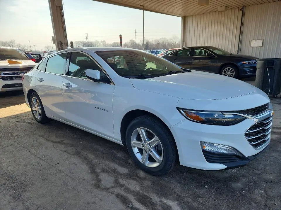2024 CHEVROLET MALIBU LS  