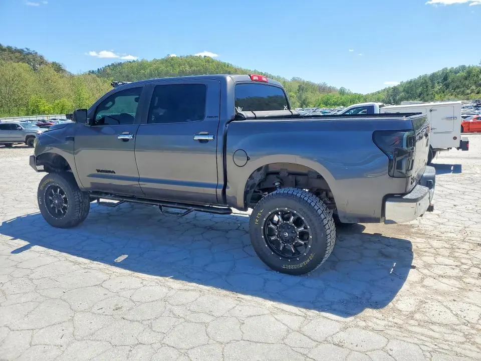 2011 TOYOTA TUNDRA CREWMAX LIMITED  