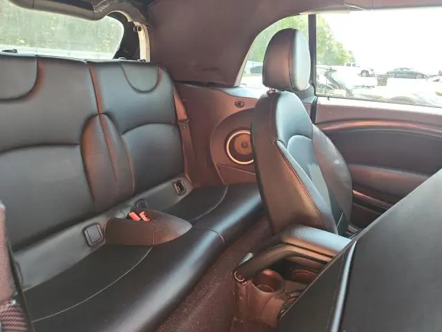2015 MINI COOPER S  